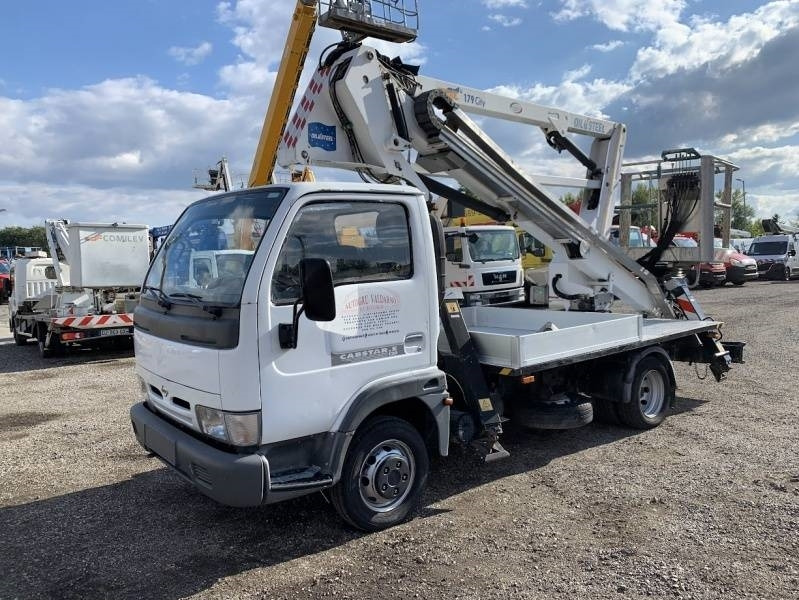 Nissan Cabstar Oil&Steel Snake 179 City - 17,5m, 200 kg - Platform udara yang dipasang di truk: gambar 2 Nissan Cabstar Oil&Steel Snake 179 City - 17,5m, 200 kg - Platform udara yang dipasang di truk: gambar 2