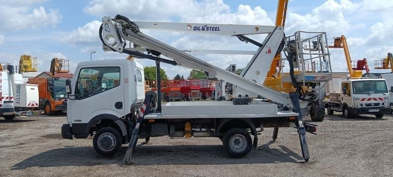 Nissan Cabstar Oil&Steel Snake 189 - 18 m, 225 kg - Platform udara yang dipasang di truk: gambar 5 Nissan Cabstar Oil&Steel Snake 189 - 18 m, 225 kg - Platform udara yang dipasang di truk: gambar 5