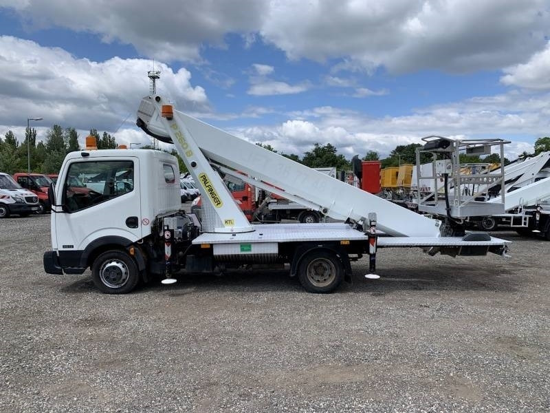 Nissan Cabstar Palfinger P260B - 25,6 m - 230 kg - Platform udara yang dipasang di truk: gambar 5 Nissan Cabstar Palfinger P260B - 25,6 m - 230 kg - Platform udara yang dipasang di truk: gambar 5