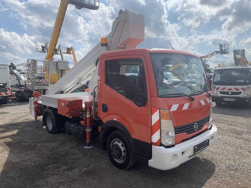 Nissan Cabstar Ruthmann TB270 - 27m - 230 kg  - Platform udara yang dipasang di truk: gambar 1 Nissan Cabstar Ruthmann TB270 - 27m - 230 kg  - Platform udara yang dipasang di truk: gambar 1