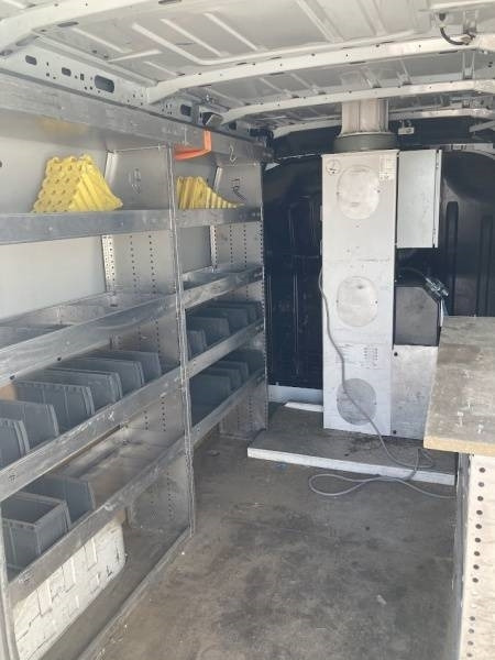 Platform udara yang dipasang di truk Renault Master France Elevateur 121FT - 12,5 m - 120kg: gambar 14