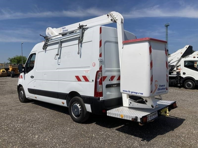 Renault Master France Elevateur 121FT - 12,5 m - 120kg - Platform udara yang dipasang di truk: gambar 5 Renault Master France Elevateur 121FT - 12,5 m - 120kg - Platform udara yang dipasang di truk: gambar 5