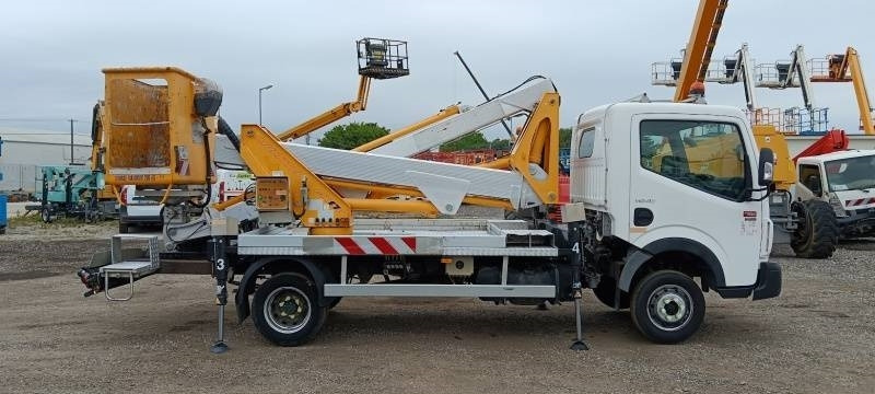 Renault Maxity Multitel MX170 - 17 m - Platform udara yang dipasang di truk: gambar 4 Renault Maxity Multitel MX170 - 17 m - Platform udara yang dipasang di truk: gambar 4