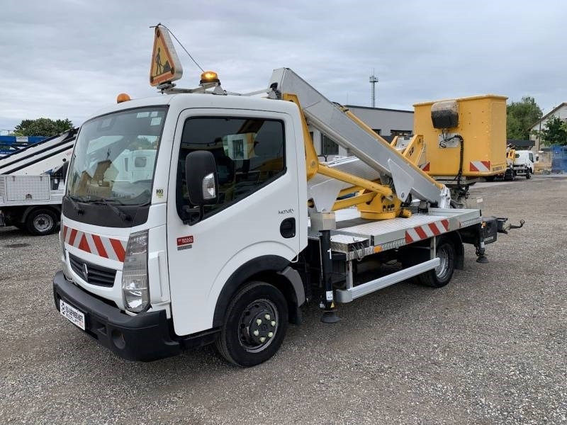 Renault Maxity Multitel MX200 - 20 m - Platform udara yang dipasang di truk: gambar 2 Renault Maxity Multitel MX200 - 20 m - Platform udara yang dipasang di truk: gambar 2