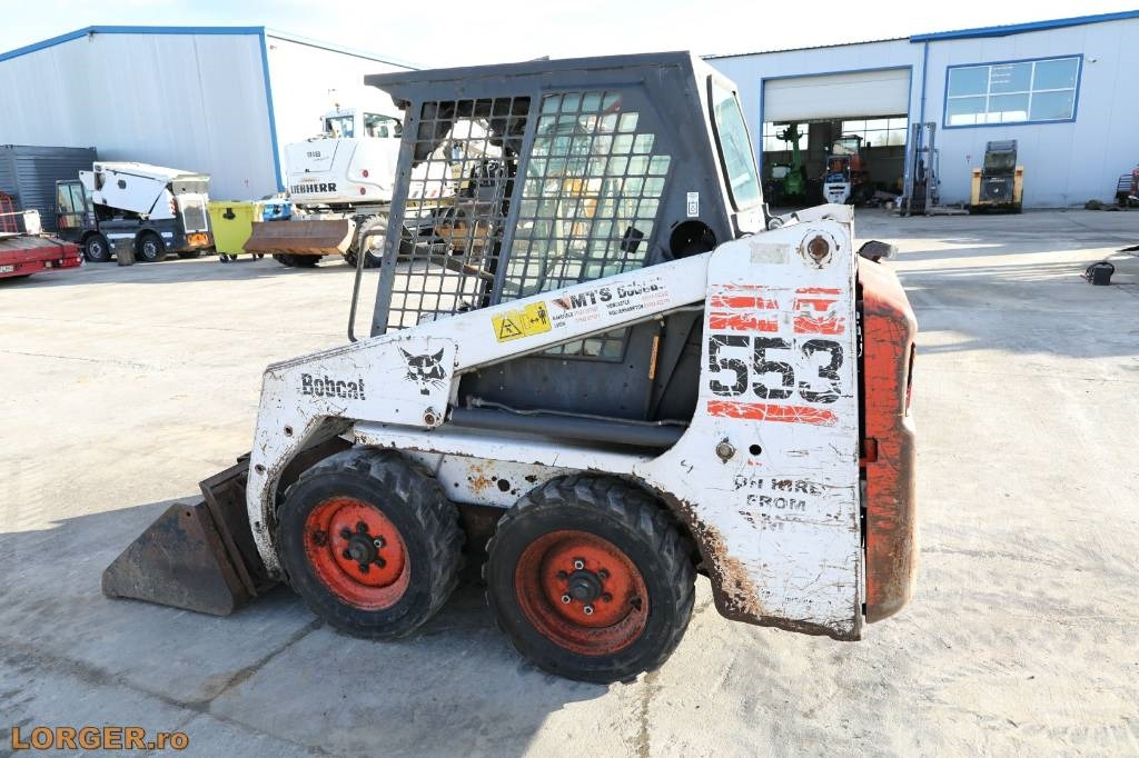 Bobcat 553 - Skid steer: gambar 2 Bobcat 553 - Skid steer: gambar 2