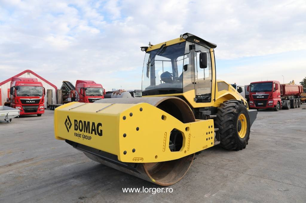 Bomag BW 219 D H-5 - Pemadat: gambar 1 Bomag BW 219 D H-5 - Pemadat: gambar 1