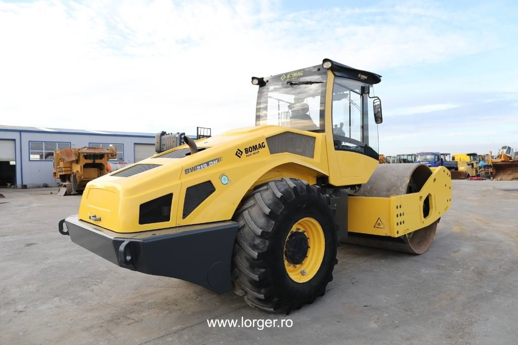 Bomag BW 219 D H-5 - Pemadat: gambar 5 Bomag BW 219 D H-5 - Pemadat: gambar 5