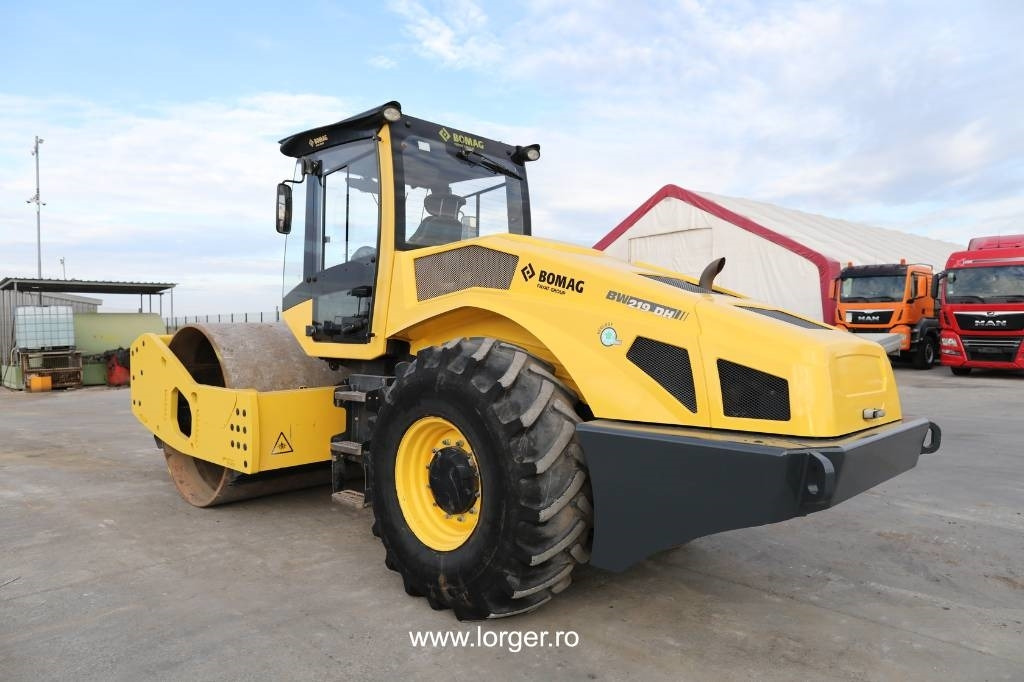 Bomag BW 219 D H-5 - Pemadat: gambar 3 Bomag BW 219 D H-5 - Pemadat: gambar 3
