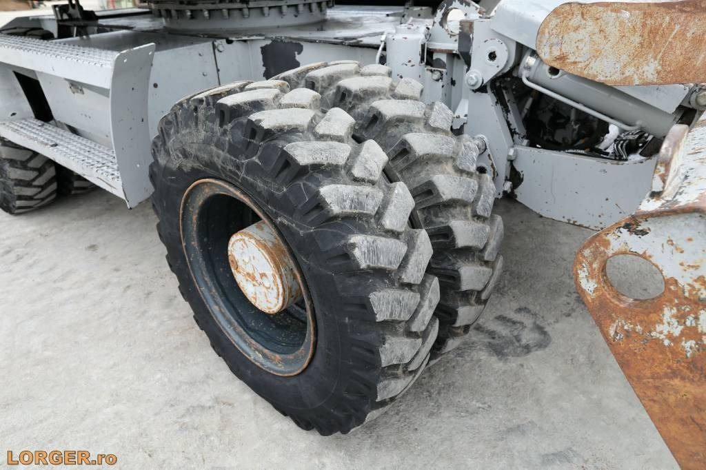Ekskavator roda CAT M 313 D: gambar 21