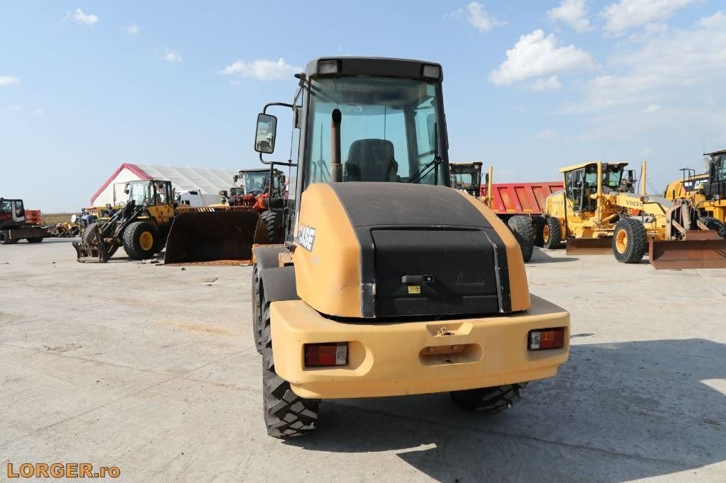 Wheel loader Case 211 D: gambar 6