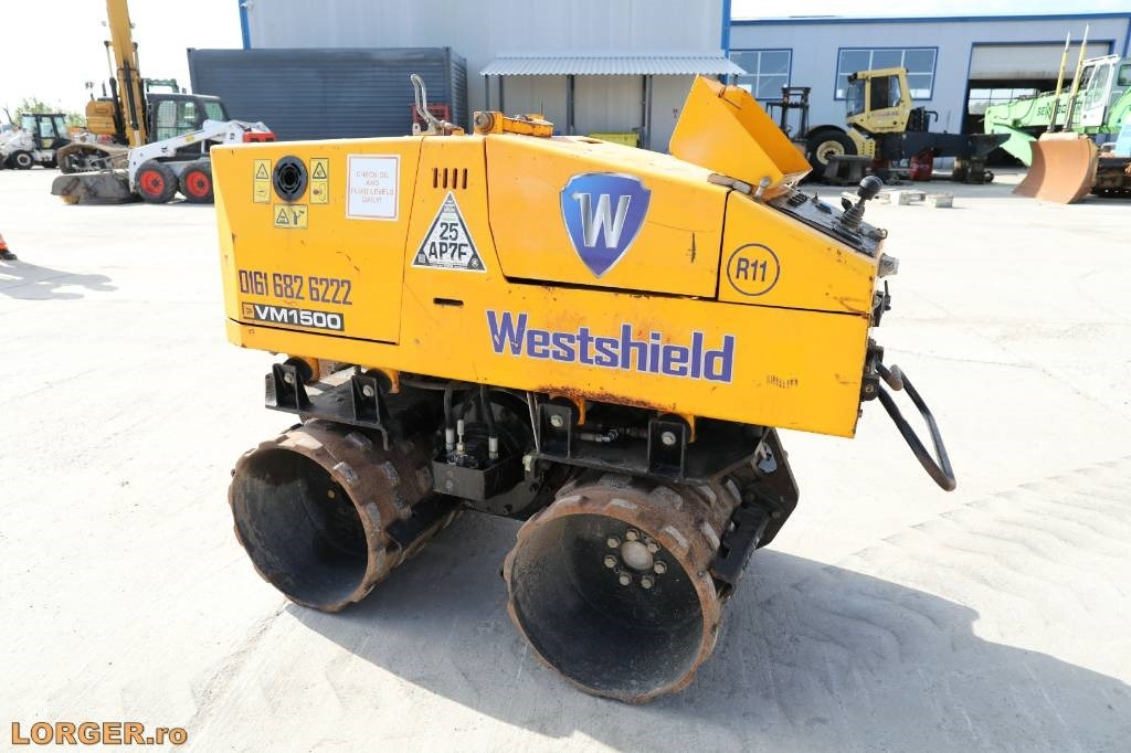 JCB VM 1500 - Roller jalan: gambar 1 JCB VM 1500 - Roller jalan: gambar 1