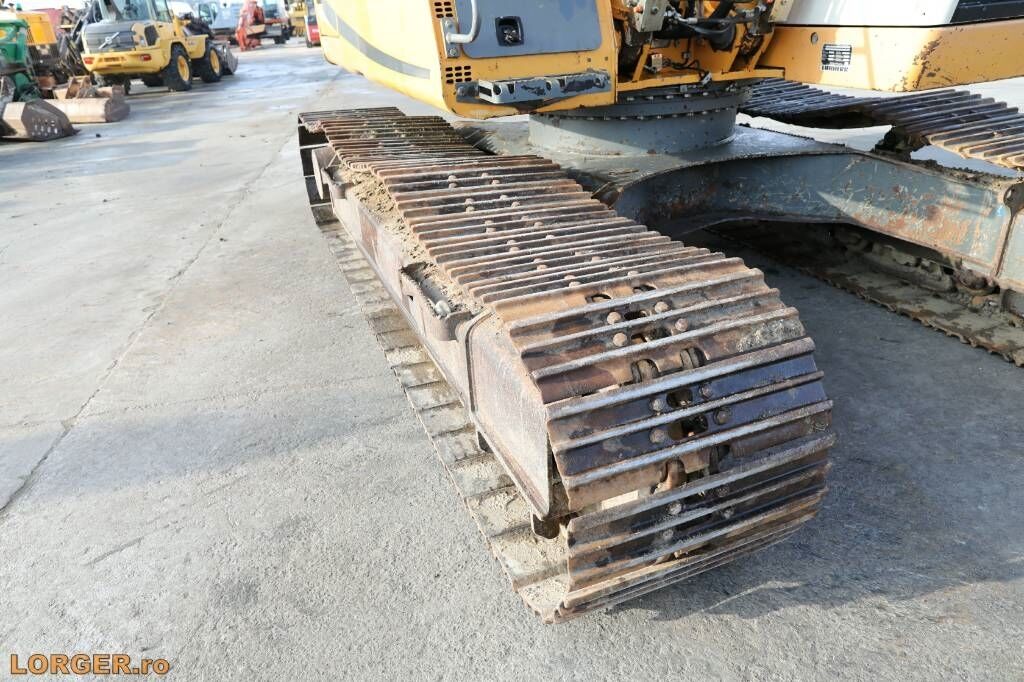 Liebherr R 916 LC Liebherr R 916 LC - Ekskavator perayap: gambar 5 Liebherr R 916 LC Liebherr R 916 LC - Ekskavator perayap: gambar 5
