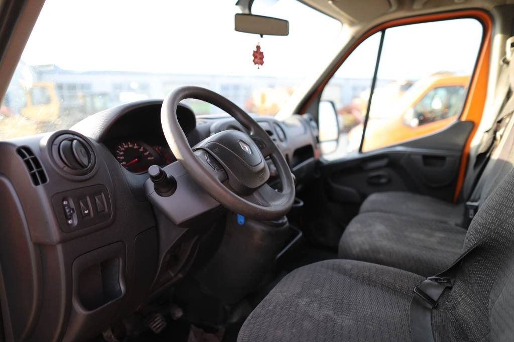 Van box Renault Master III: gambar 12