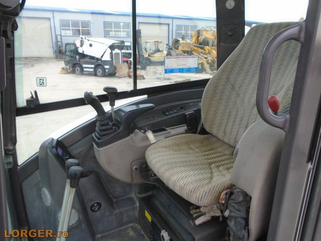 Ekskavator mini Volvo ECR 50 D: gambar 12
