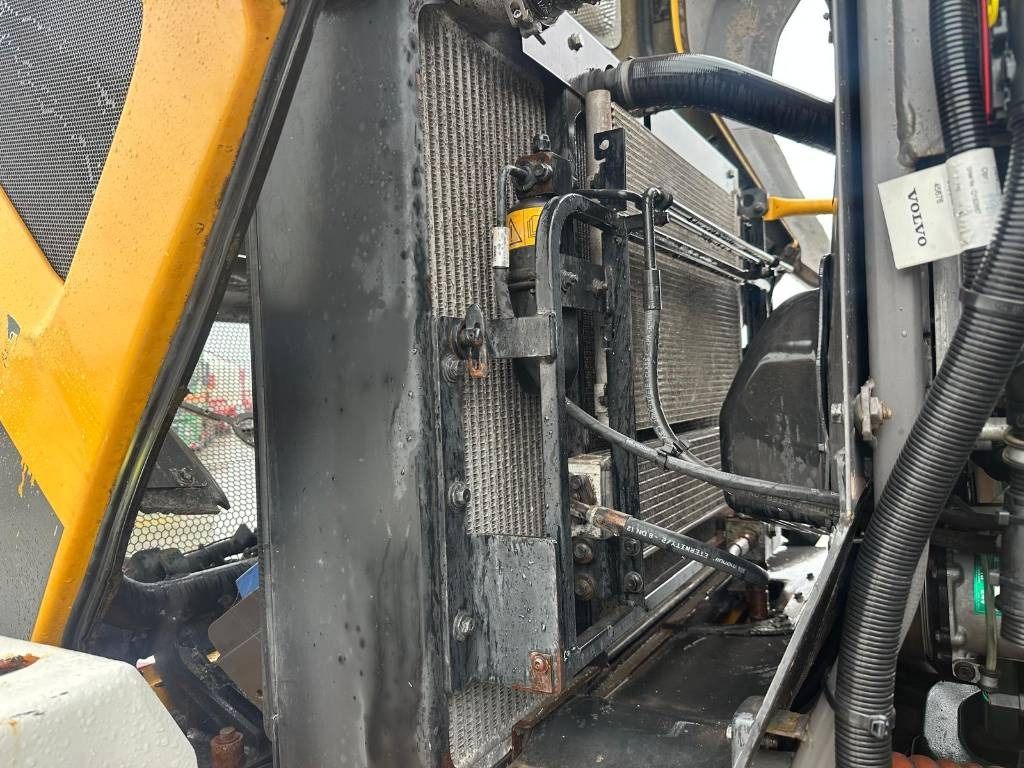 Leasing Volvo L 110 H Volvo L 110 H: gambar 21 Leasing Volvo L 110 H Volvo L 110 H: gambar 21
