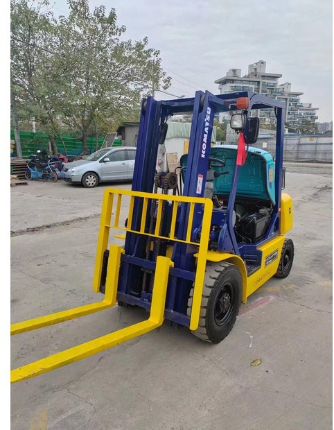 2021 Komatsu FD30-14 - Forklift: gambar 2 2021 Komatsu FD30-14 - Forklift: gambar 2