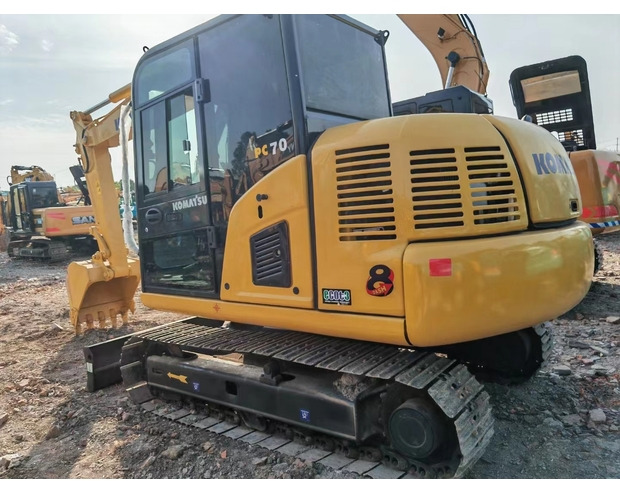 2022 Komatsu PC70-8 - Ekskavator perayap: gambar 2 2022 Komatsu PC70-8 - Ekskavator perayap: gambar 2