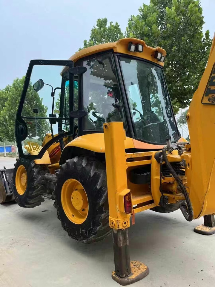 JCB 3CX - Backhoe loader: gambar 1 JCB 3CX - Backhoe loader: gambar 1