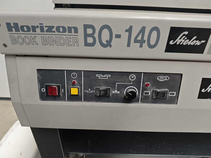 Horizon BQ-140 - Mesin penjilid: gambar 2 Horizon BQ-140 - Mesin penjilid: gambar 2
