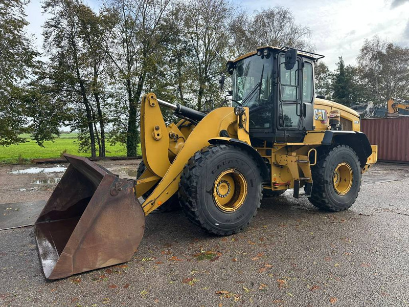 Cat 930 M - 4 new tires! - Wheel loader: gambar 1 Cat 930 M - 4 new tires! - Wheel loader: gambar 1