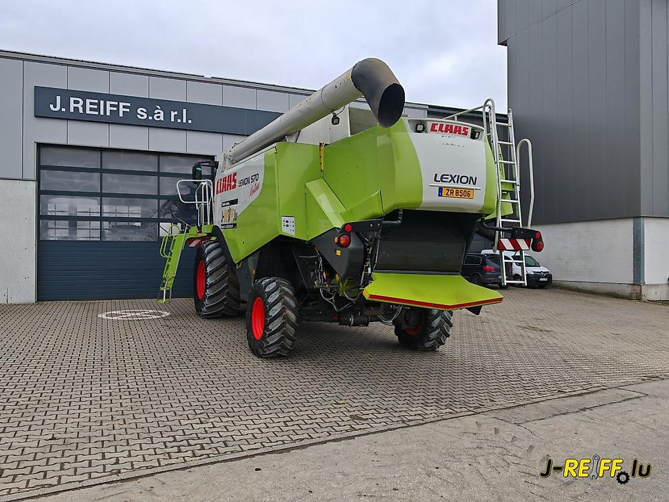 J.Reiff Sarl
Herr Stefan Neukirch - 77 Z.I in den - Pemanen gabungan: gambar 3 J.Reiff Sarl
Herr Stefan Neukirch - 77 Z.I in den - Pemanen gabungan: gambar 3