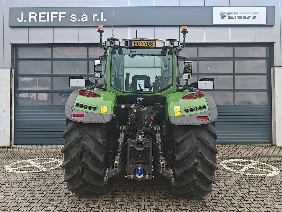 J.Reiff Sarl
Herr Stefan Neukirch - 77 Z.I in den - Traktor: gambar 4 J.Reiff Sarl
Herr Stefan Neukirch - 77 Z.I in den - Traktor: gambar 4