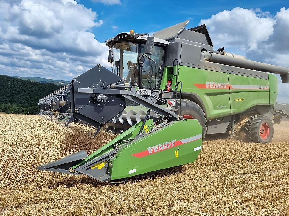 J.Reiff Sarl
Herr Stefan Neukirch - 77 Z.I in den - Pemanen gabungan: gambar 1 J.Reiff Sarl
Herr Stefan Neukirch - 77 Z.I in den - Pemanen gabungan: gambar 1