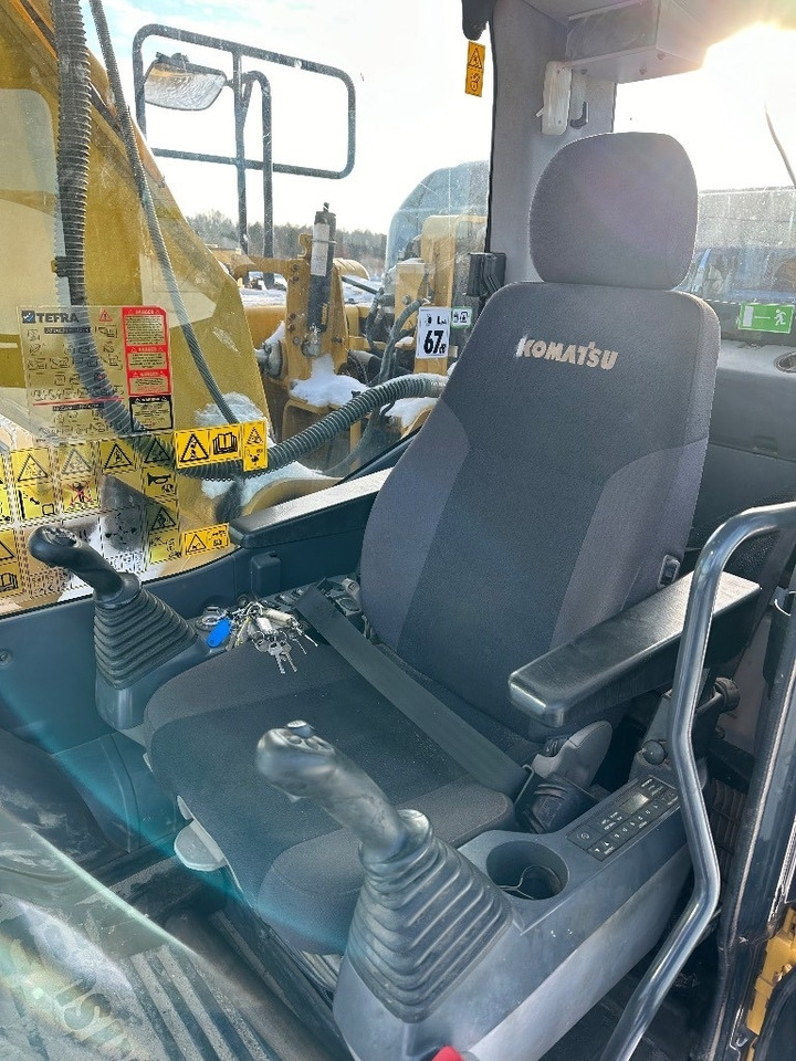 Ekskavator perayap Komatsu PC 210 LC-11: gambar 33