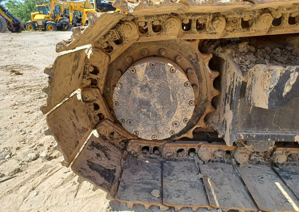 Ekskavator perayap JCB 140X: gambar 13