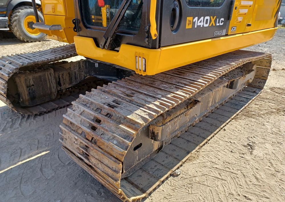 Ekskavator perayap JCB 140X: gambar 10