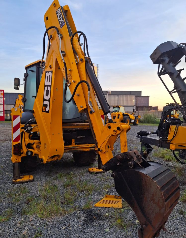 JCB 3CX PLUS AEC - Backhoe loader: gambar 4 JCB 3CX PLUS AEC - Backhoe loader: gambar 4