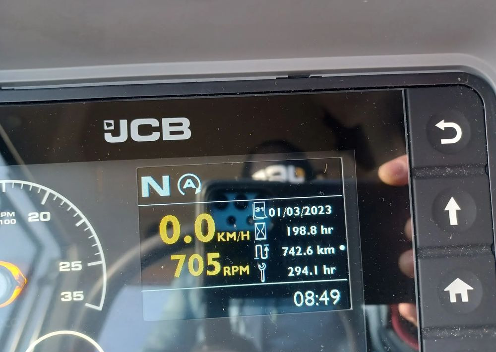 Leasing  JCB 427 HT JCB 427 HT: gambar 16