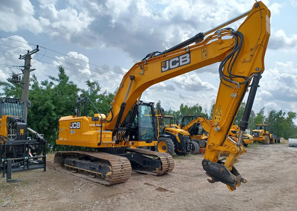 JCB JS 220X - Ekskavator perayap: gambar 2 JCB JS 220X - Ekskavator perayap: gambar 2