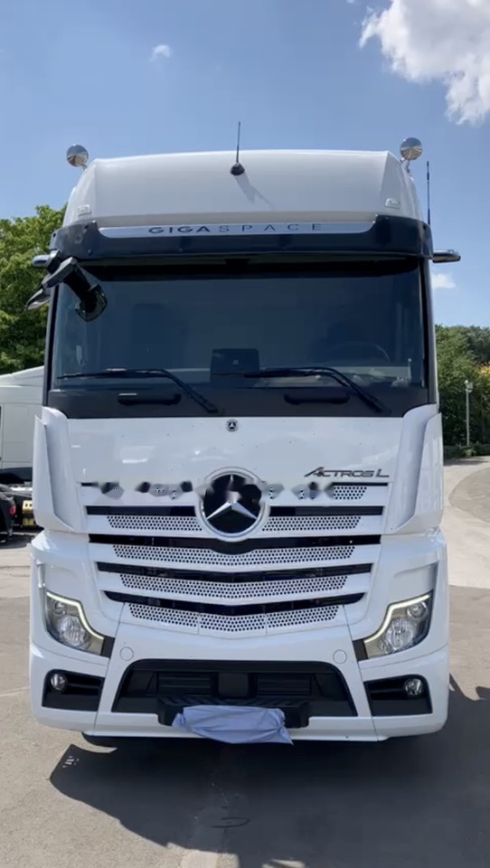 Mercedes-Benz Actros L 1848 - Tractor head: gambar 1 Mercedes-Benz Actros L 1848 - Tractor head: gambar 1