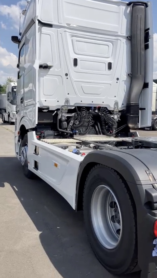 Mercedes-Benz Actros L 1848 - Tractor head: gambar 5 Mercedes-Benz Actros L 1848 - Tractor head: gambar 5