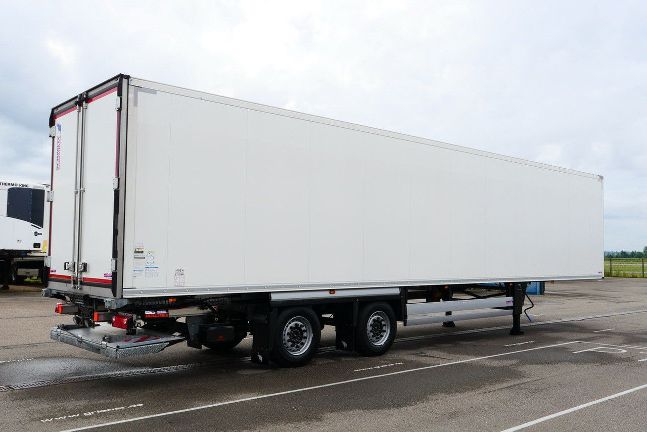 Schmitz Cargobull SKO 18/ LZG CITY /COOL V7 LBW /TRIDEC /FP 45 - Semi-trailer kotak tertutup: gambar 2 Schmitz Cargobull SKO 18/ LZG CITY /COOL V7 LBW /TRIDEC /FP 45 - Semi-trailer kotak tertutup: gambar 2