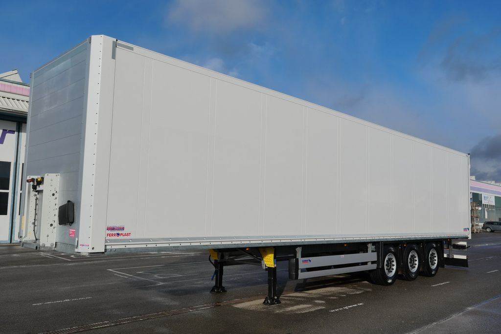 Schmitz Cargobull SKO 24/ 3 x ZURRLEISTE / LED/ LIFT 39 tsd km - Semi-trailer kotak tertutup: gambar 4 Schmitz Cargobull SKO 24/ 3 x ZURRLEISTE / LED/ LIFT 39 tsd km - Semi-trailer kotak tertutup: gambar 4