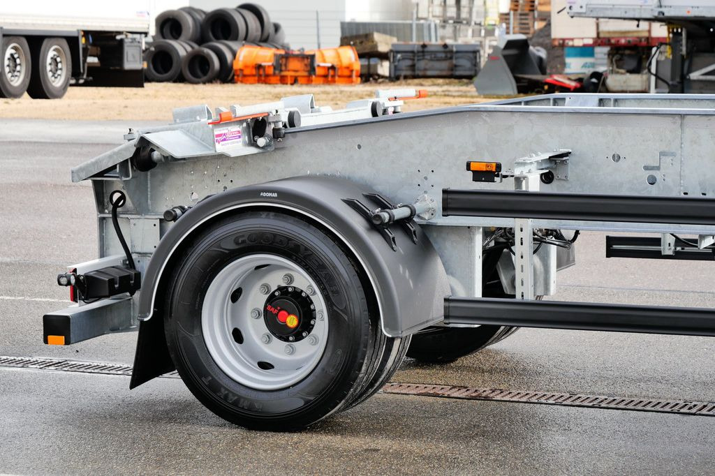 Web-Trailer ARA 18/ DIN 30722 / 5000 - 7000 mm/19,5 VERZINKT - Trailer lewati: gambar 5 Web-Trailer ARA 18/ DIN 30722 / 5000 - 7000 mm/19,5 VERZINKT - Trailer lewati: gambar 5