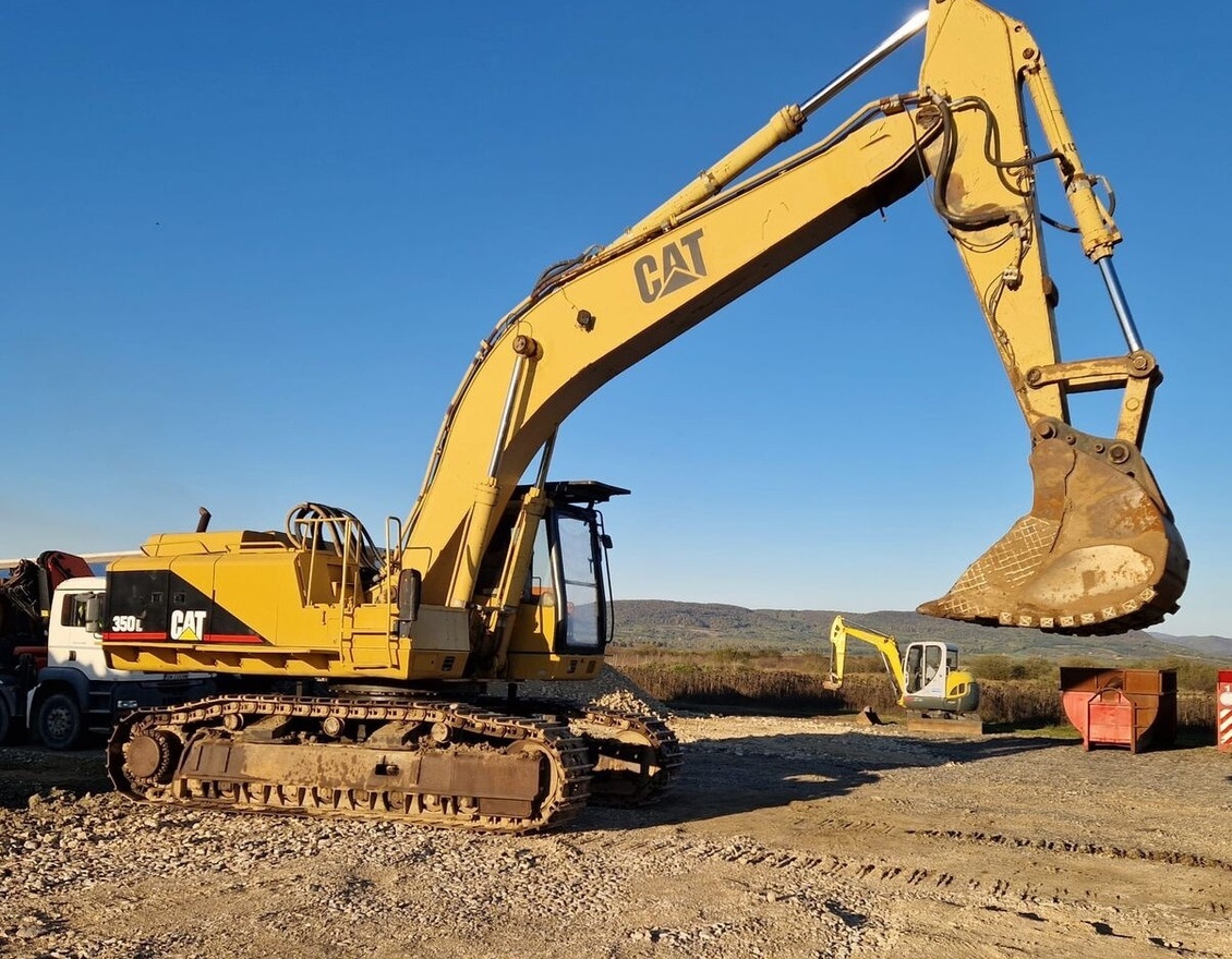 Caterpillar 350L - Ekskavator perayap: gambar 4 Caterpillar 350L - Ekskavator perayap: gambar 4