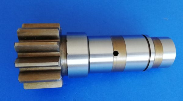 010380A Wałek silnika obrotu Takeuchi TB015, TB15 - Motor ayun untuk Peralatan konstruksi: gambar 3 010380A Wałek silnika obrotu Takeuchi TB015, TB15 - Motor ayun untuk Peralatan konstruksi: gambar 3