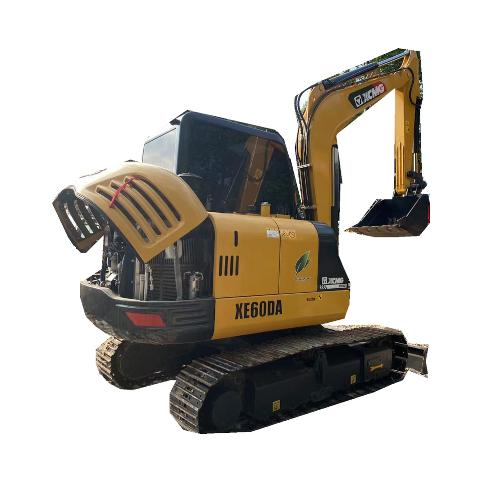 Ekskavator perayap Mini excavator XCMG XE60DA earth moving digger for sale: gambar 1