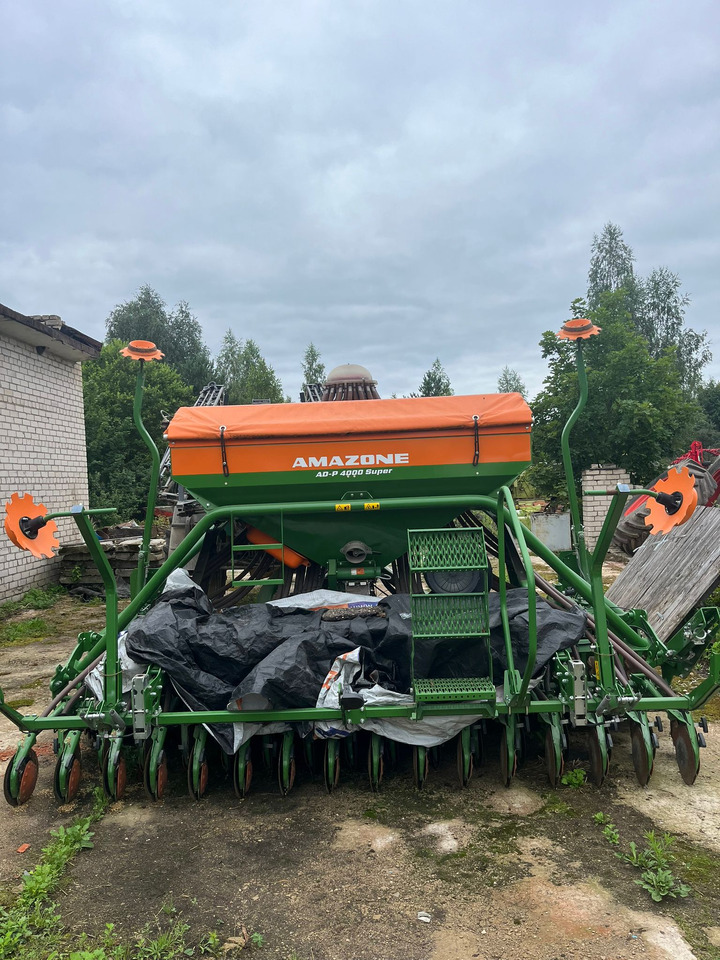 AMAZONE AD-P 4000 Super - Menggabungkan bor benih: gambar 1 AMAZONE AD-P 4000 Super - Menggabungkan bor benih: gambar 1