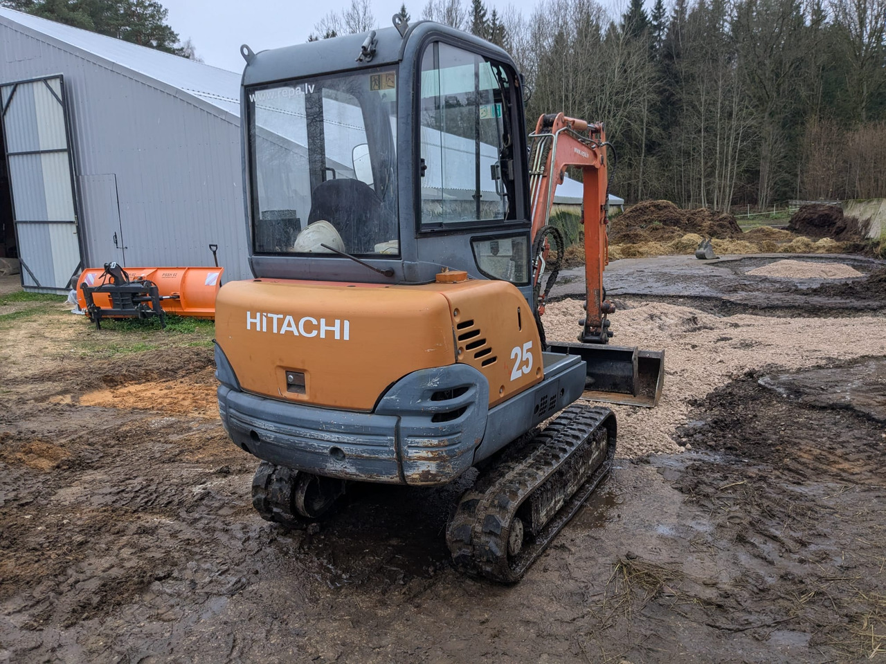 HITACHI ZX25 CLR - Ekskavator mini: gambar 3 HITACHI ZX25 CLR - Ekskavator mini: gambar 3