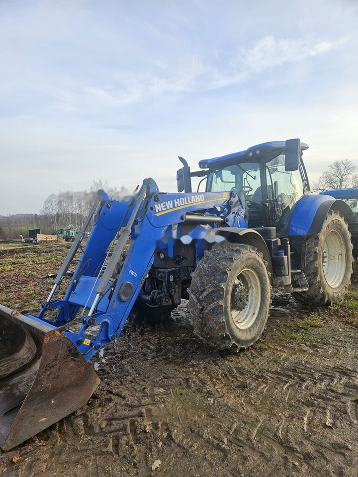 New Holland T7.230 - Traktor: gambar 1 New Holland T7.230 - Traktor: gambar 1