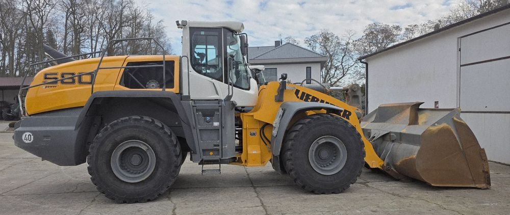 Liebherr 580 - Wheel loader: gambar 3 Liebherr 580 - Wheel loader: gambar 3