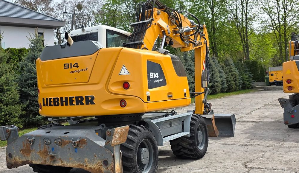 Liebherr A 914 COMPACT - Ekskavator roda: gambar 5 Liebherr A 914 COMPACT - Ekskavator roda: gambar 5