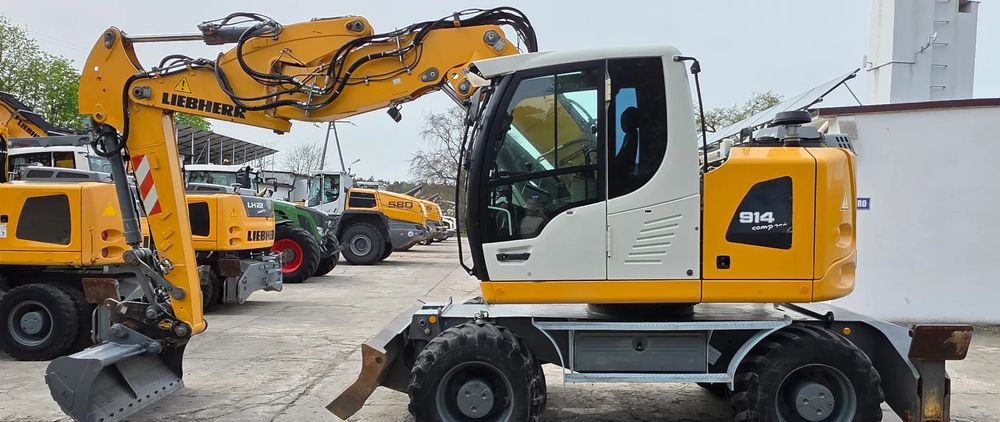 Liebherr A 914 COMPACT - Ekskavator roda: gambar 3 Liebherr A 914 COMPACT - Ekskavator roda: gambar 3