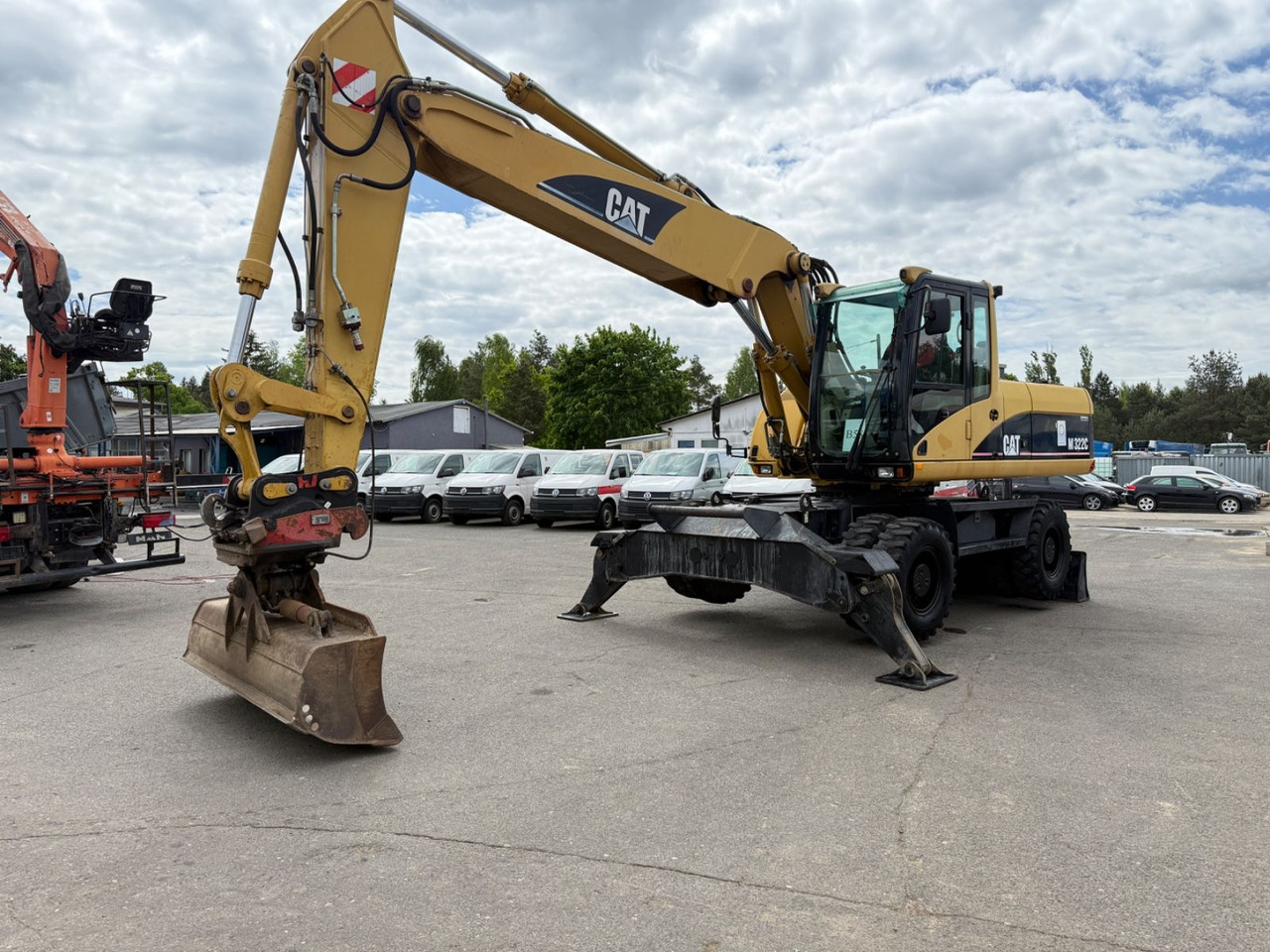 CAT M 322C - Ekskavator roda: gambar 2 CAT M 322C - Ekskavator roda: gambar 2