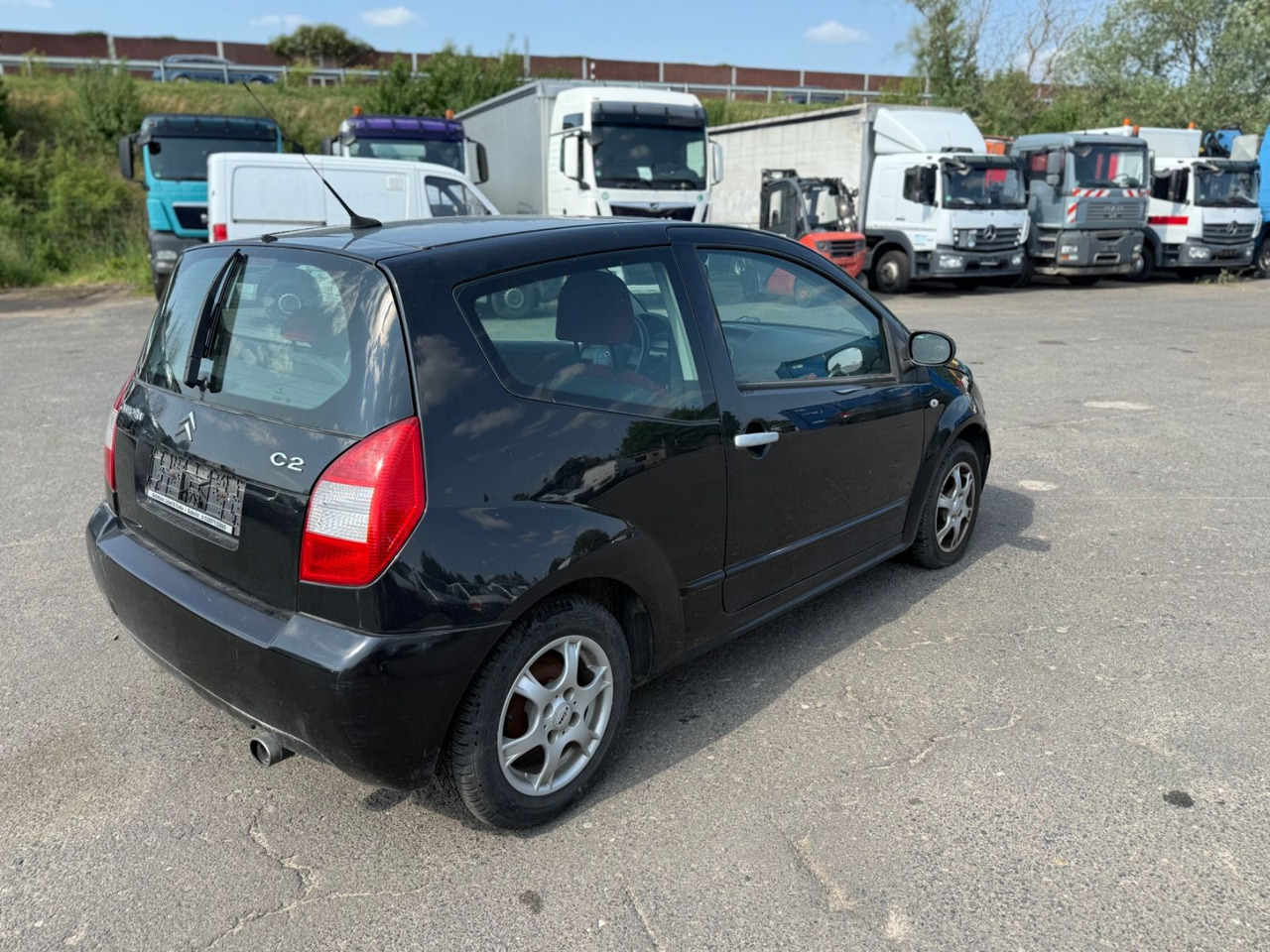 Citroën C2 Confort Zahnriemen gerissen - Mobil sedan: gambar 4 Citroën C2 Confort Zahnriemen gerissen - Mobil sedan: gambar 4
