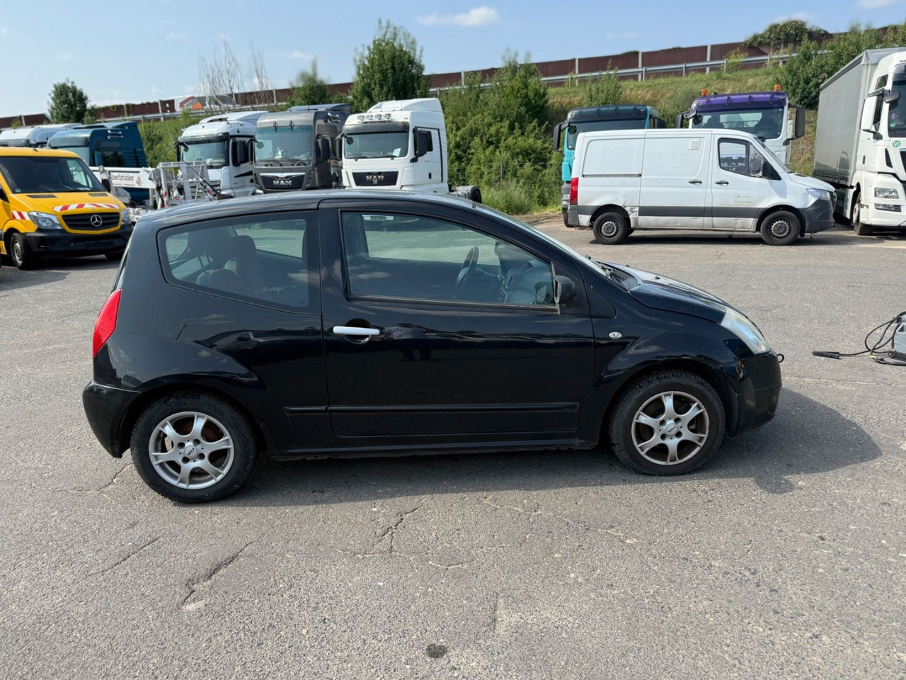 Citroën C2 Confort Zahnriemen gerissen - Mobil sedan: gambar 3 Citroën C2 Confort Zahnriemen gerissen - Mobil sedan: gambar 3